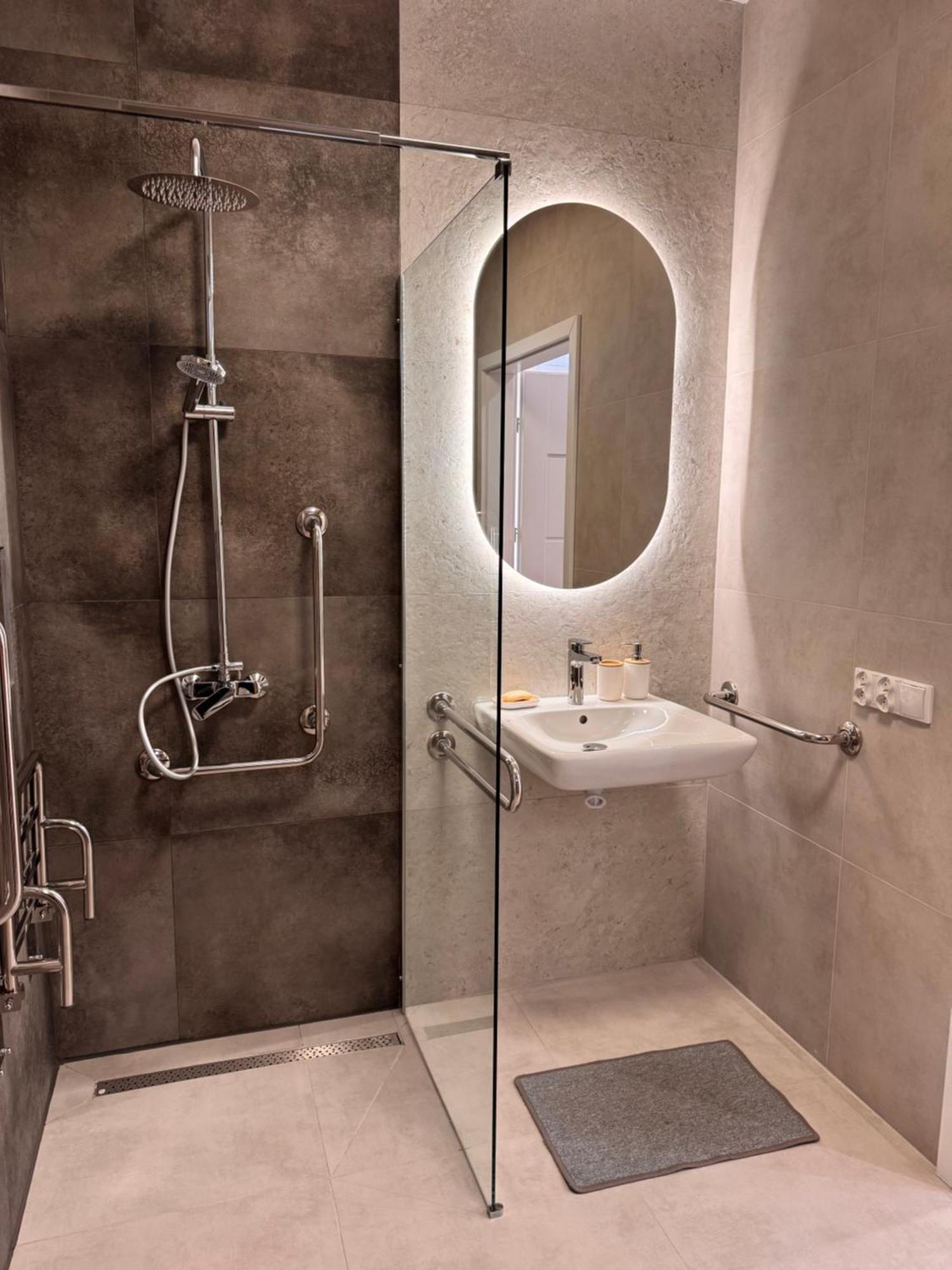 Apartment Mieszkanie Bez Barier, Przytulnosc Na Kazdym Kroku *